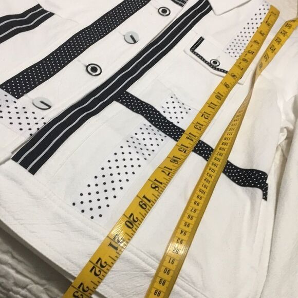 Draper's & Damon's Black & White Statement Jacket - Picture 10 of 16